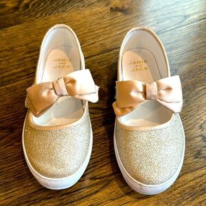 Gold Velcro closure sneakers